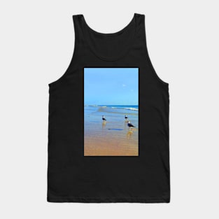 Three birds at the Beach Tank Top